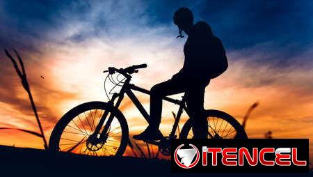 Domicilio, mensajero (bicicleta) con mucha confianza.