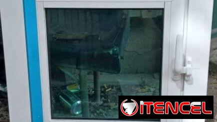 Ventanas proyectates y de aluminio , puertas , accesorios para baños entre otros