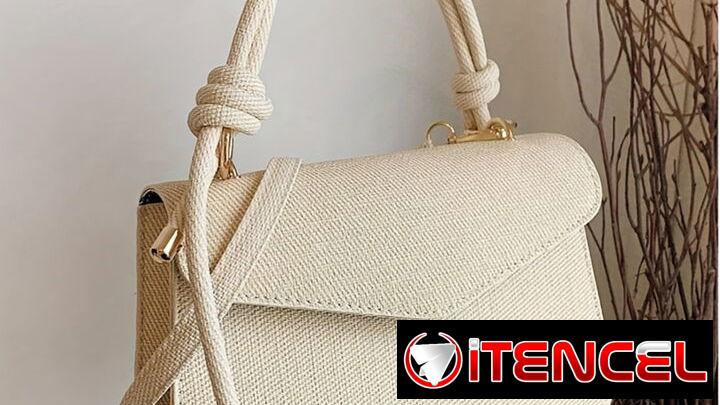 Bolso Mini Cuadrado Retro $7000