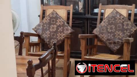 Renta lineal casa en bajos 2 cuartos portal y patio Playa 350usd 53582376