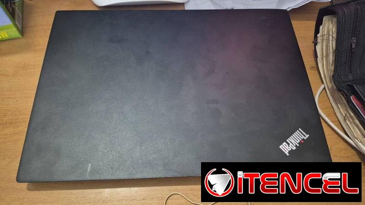 Laptop Lenovo ThinkPad 14+i3‑10110U+8GB RAM+SSD Toshiba 256GB garantia
