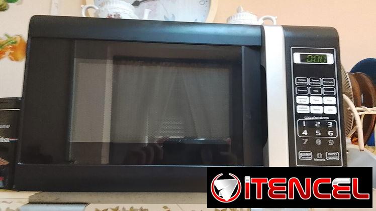 Microwave de uso, funcionando OK