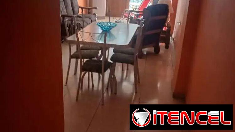 🎯 Apartamento cerca de la Época, renta lineal, no se va la luz.