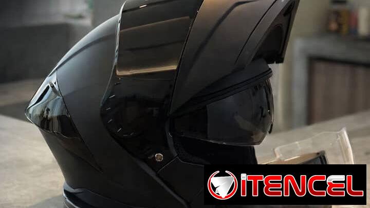 Casco integral certificado con doble vicera