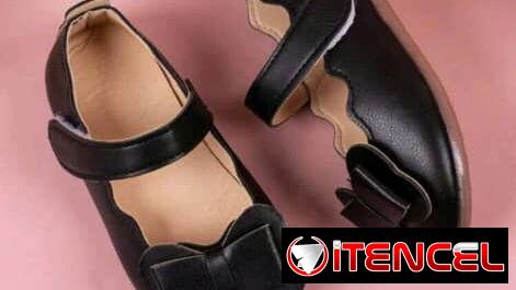 Balerina o zapatillas de niña negra # 25 miden 16 cm