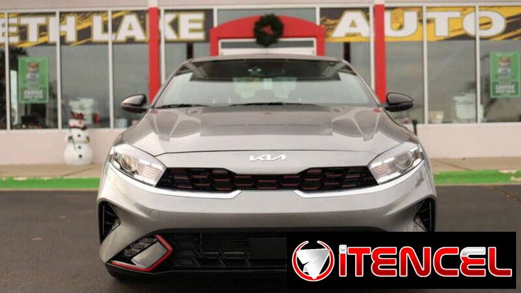 A CUBA 🇨🇺 KIA FORTE GT-LINE 2023. ORIGINAL.