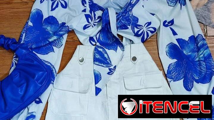 Blusa Original Traída 🇺🇸 Talla S (12 usd o al cambio actual en cup)
