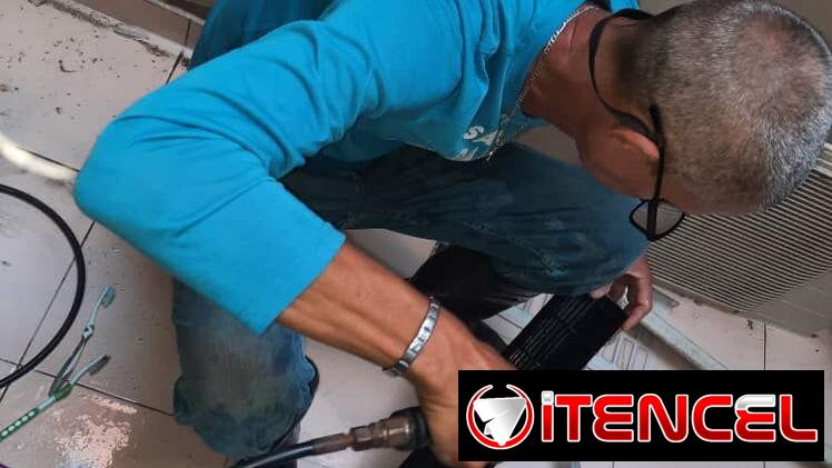 Limpieza de aires tipo Split, tambien los instalo, desmonto, hago defectación, reparaciones y recarga de gas 52966031