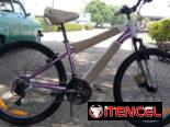 *Bicicleta de montaña 27.5 Huffy* Precio 200usd Colores: negro y morado