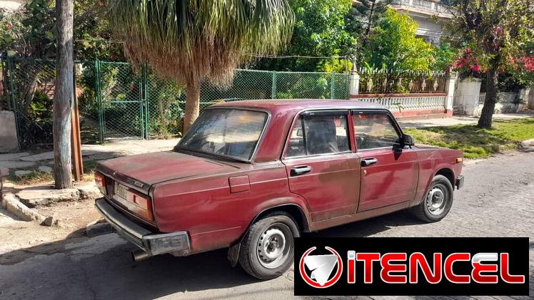 Vendo Lada 2107 + motor de repuesto