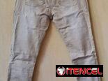 Vendo jeans pantalones de mujer. A estrenar.
