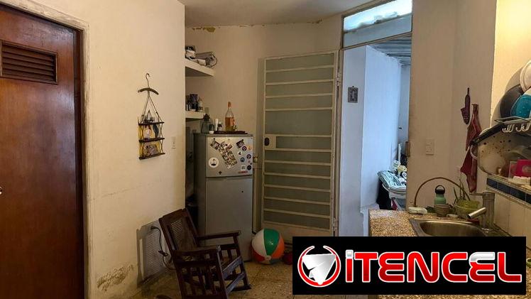 Apartamento en venta – Vedado (Calle H y 15 ) – Zona Letras