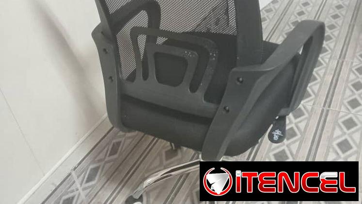 SILLA DE OFICINA ERGONÓMICA Precio: 65 USD VPT