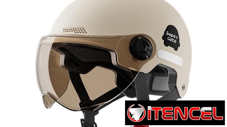 Casco de moto semi enterizo