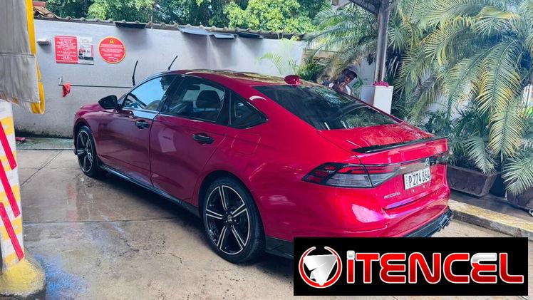 Vendo o negocio honda Accord 20 22 nuevo de paquete