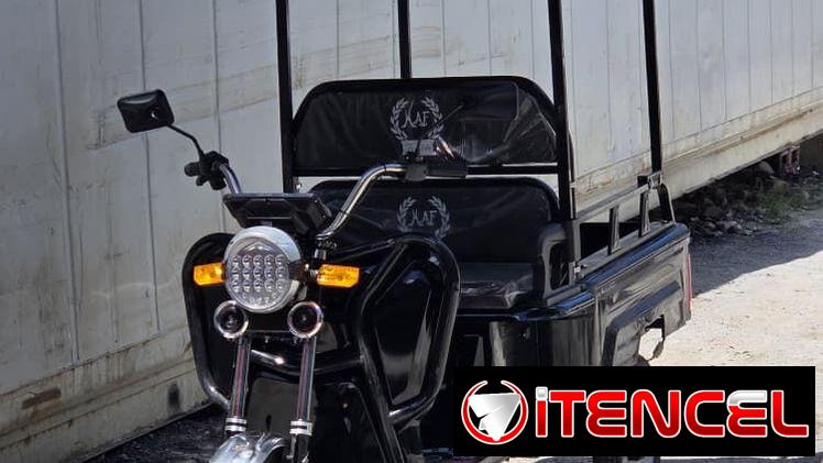 Triciclos marca Maf