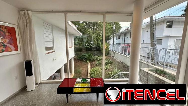 Nuevo vedado residencia lujo 750 mil usd