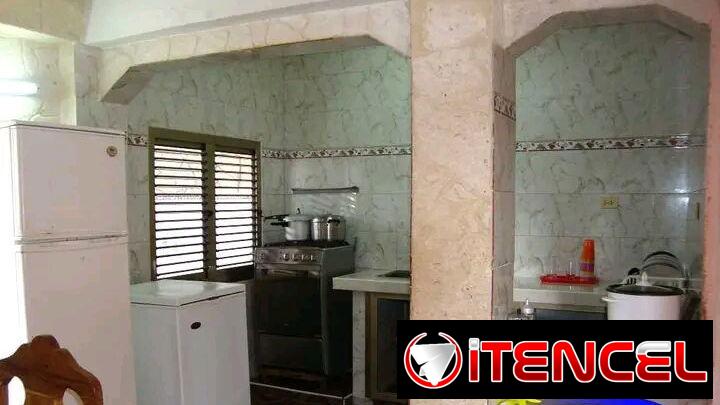 🏖️ Casa de Renta En La Playa De Boca Ciega. Casa con piscina y garage disponible