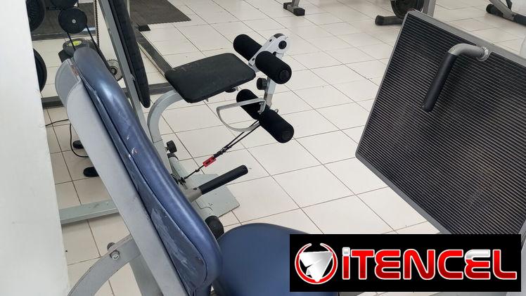Prensa horizontal _Equipo para piernas profesional de gimnasio
