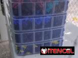Caja de precillas plasticas para carros 1180 unidades