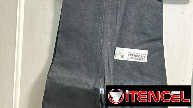 Pantalón Negro de vestir Talla 38. NUEVOS