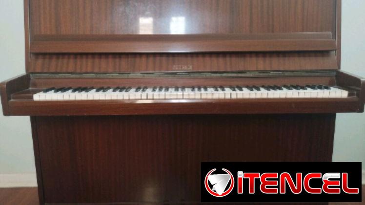 Piano Vertical perfecto para el estudio!!