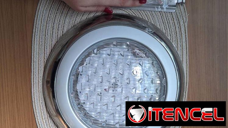 Luces sumergibles para piscina *VARIOS PRECIOS*