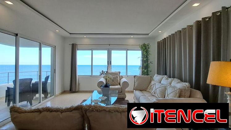 Apartamento+4cuartos+Vista al Mar+Vedado+Privacidad Total+Cabinas de Hidromasaje+ Apartamento Vedado