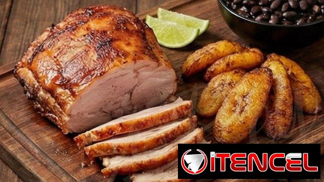 😃😃CERDO ASADO🐷 Combo KiRey: Arroz Moro + Yuca con Mojo + Ensalada. ¡Sabor de la Isla 😃😃