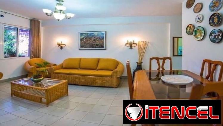 Renta de apartamento privado a pasos del Malecón Habanero dos habitaciones más fotos al privado
