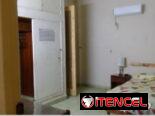 Se alquila apto interior