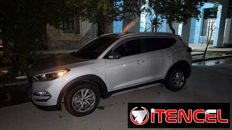 Vendo o negocio, Hyundai Tucson, 2017, con el motor 0 km reparado en Cuba