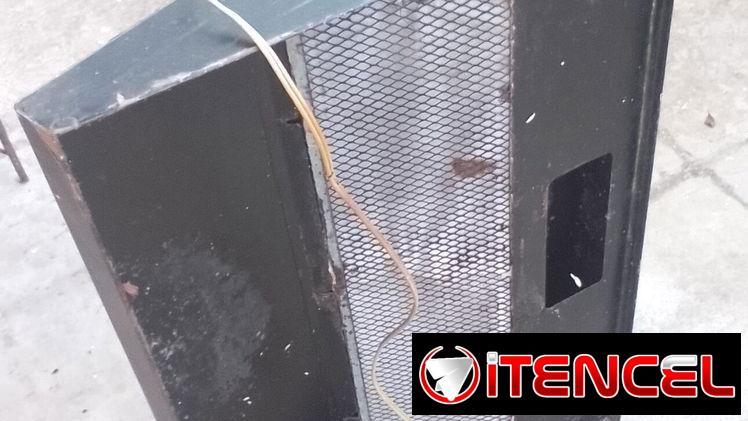 SE VENDE EXTRACTOR DE GRASA DE COCINA