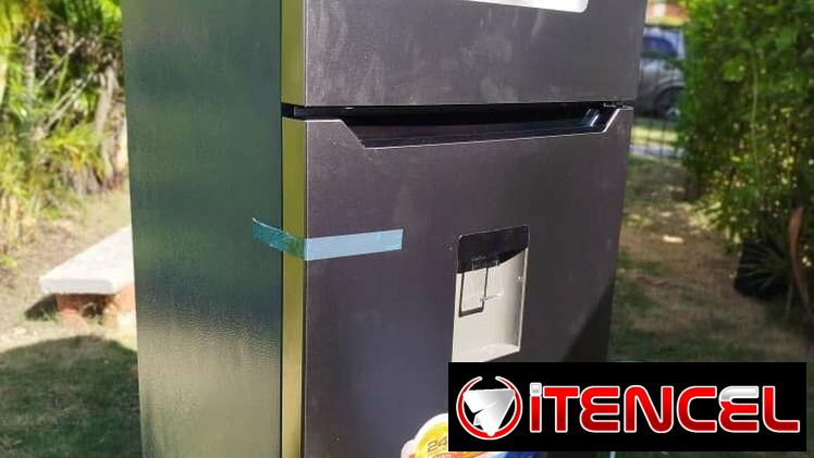 Refrigerador 16 PIES marca EKO congelación seca con dispensador de Agua Mensajería Incluida 790 USD Factura y Garantía