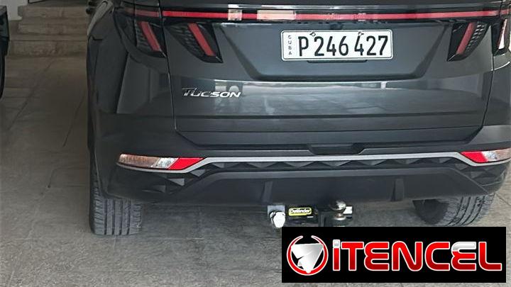 Vendo o negocio, Hyundai Tucson, 2022 Full límite con 71,000 km