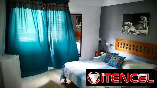 🟢🟡🟡 Varadero, casa de 4 habitaciones y baños.