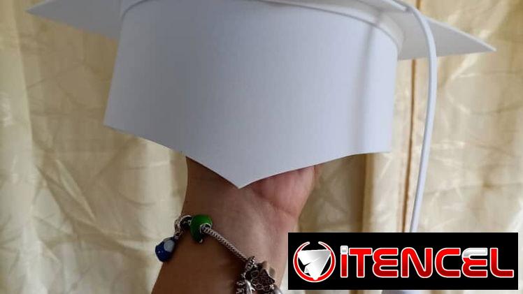 Birretes o gorros de graduación