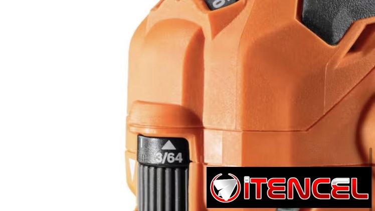 Router ridgid 120v , 5.5A más accesorios modeloR24012
