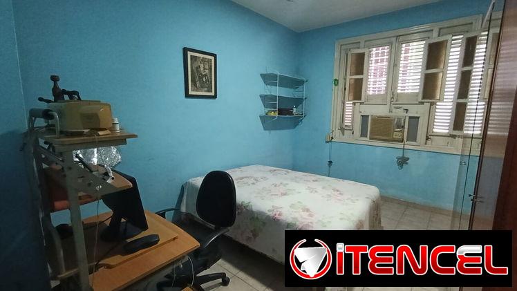 Apartamento en el vedado 2/4 todo adentro