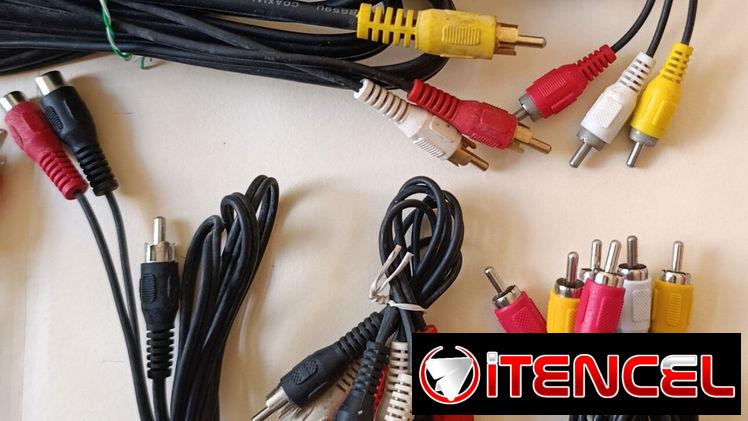 8 cables RCA para audio y video