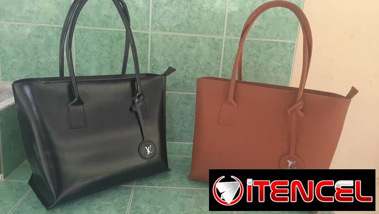 Carteras y mochilas