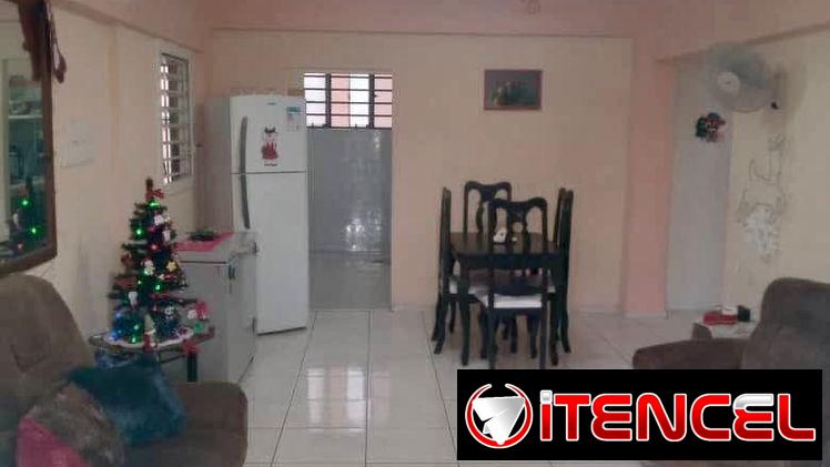 Apartamento de 2 cuartos en primer piso cerca de 41 y 44 en Playa . !!!