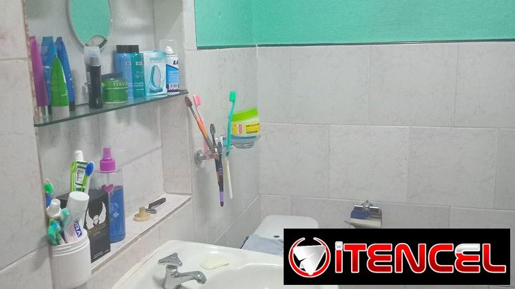 Vendo casa amplia o permuto x 2