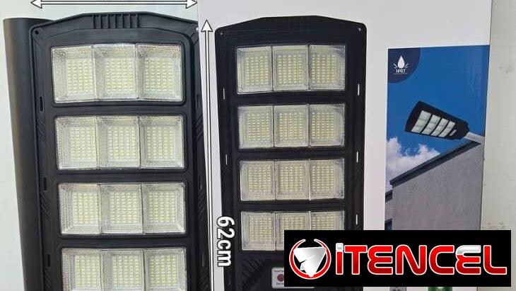 LÁMPARA CON PANEL SOLAR DE EXTERIOR