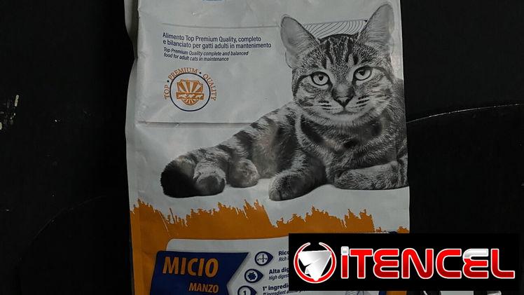 Alimento Premium cennamo Diamant para gatos adultos, 2kg