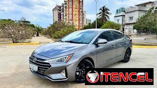 Hyundai Elantra 2019 Buenisimo el carro