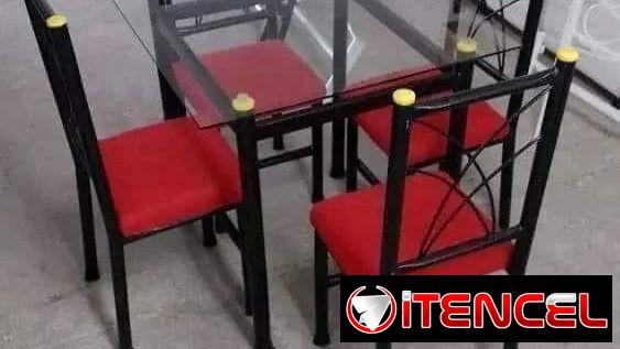 Camas de tubo y colchones de espuma completo juegos de comedor