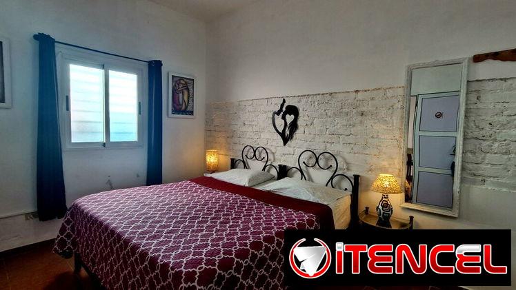 Miniapartamento independiente en Playa, 19 y 84
