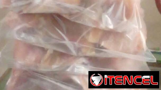 🥵 REBAJA X DÍA DE LAS MADRES 🥵 😳 Tengo paquetes de pollo de 6 muslos 🍗 $1300 a partir de 10 paquetes  y tengo una oferta