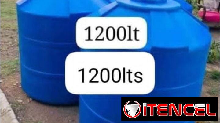 Tanques plásticos